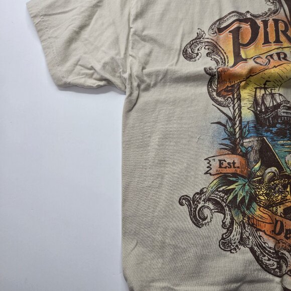 Disney Tee Pirates of the Caribbean Skeleton T-Shirt - Picture 5 of 9